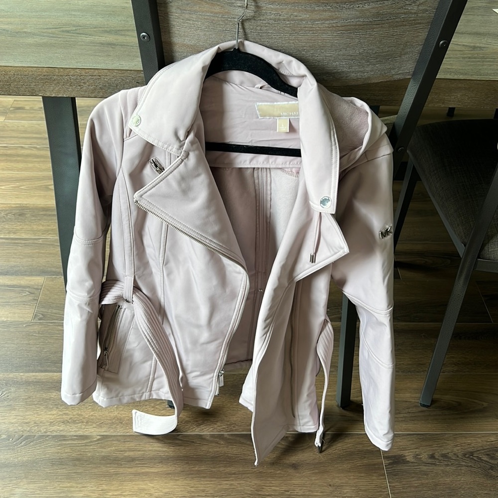 Large Tan/Cream Michael Kors Trench Coat Hood and Belt